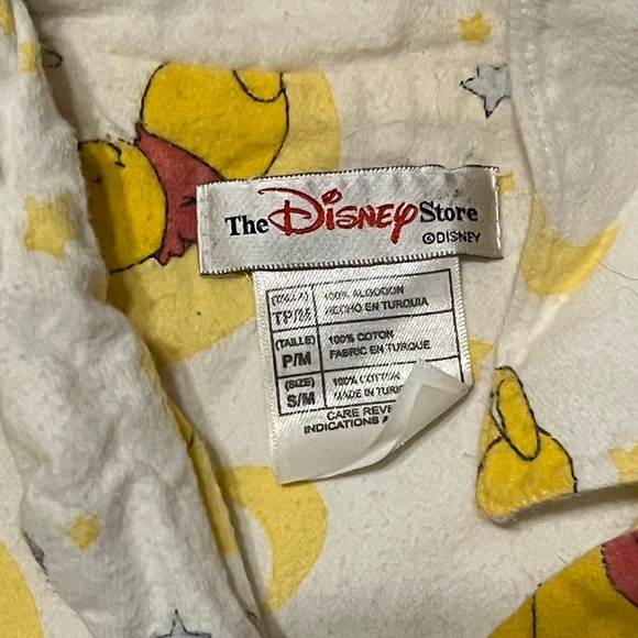 Vintage Disney Store Winnie the Pooh Flannel pajamas - Picture 3 of 3